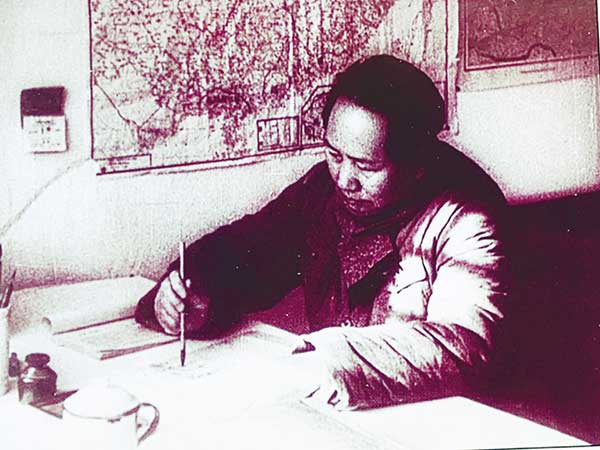 毛澤東為中央黨校題寫校訓(xùn)“實(shí)事求是，不尚空談”
